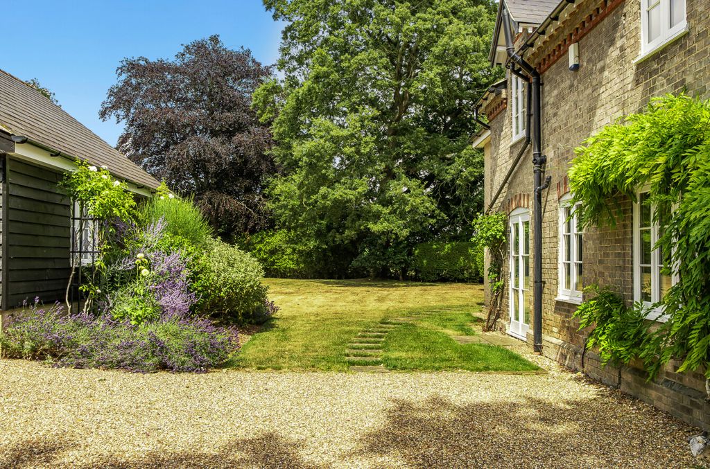 Property photo 2 of 24 1-6A5649Ad63E29-1484164-18-6A5507277607A-1