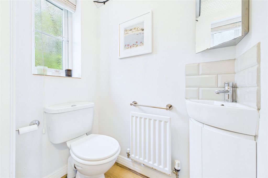 Property photo 3 of 20 Picture No. 06