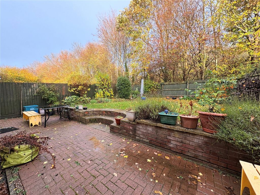 Property photo 2 of 25 Picture No. 64