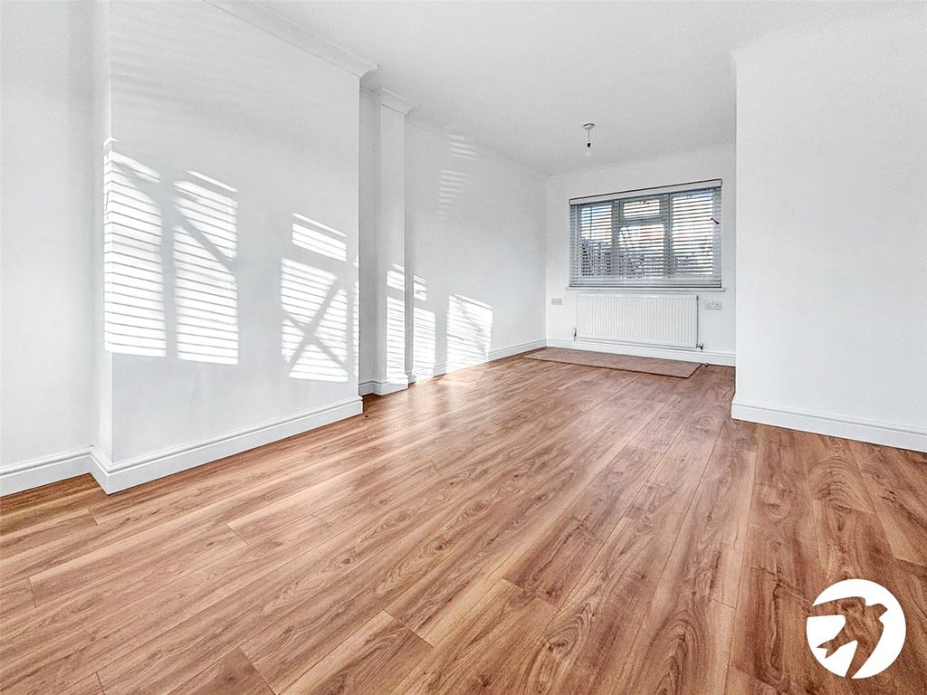 Property photo 3 of 7 Picture No. 03