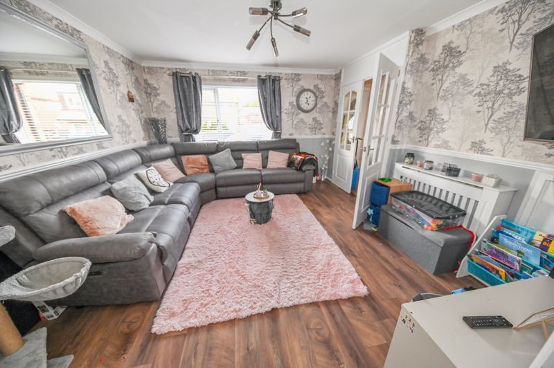 Property photo 2 of 14 Photo 12