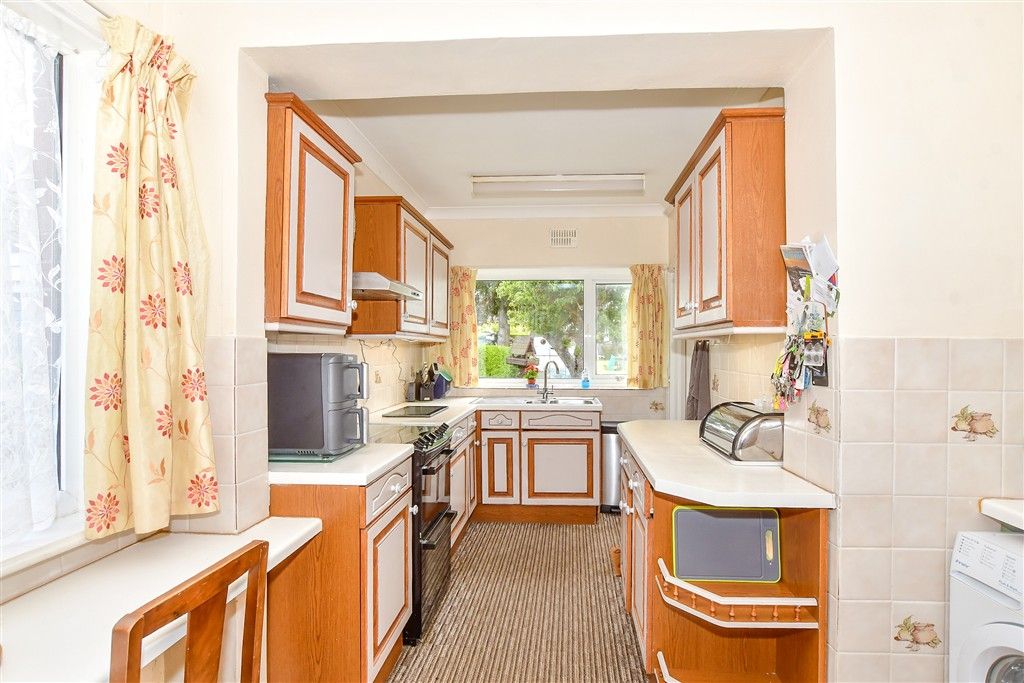 Property photo 2 of 14 Kitchen