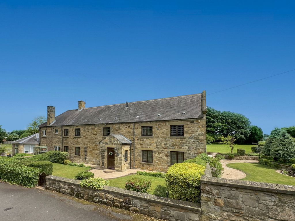 Property photo 1 of 31 Photo 8