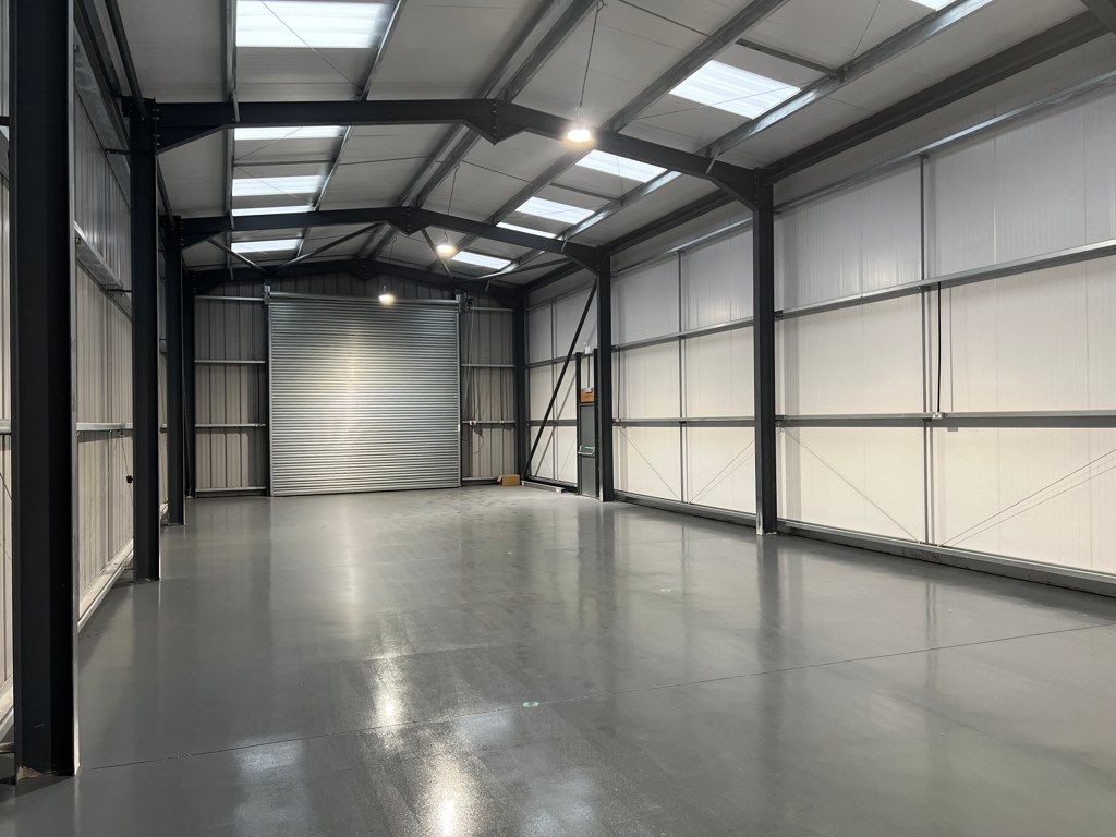 Property photo 3 of 8 Photo 9