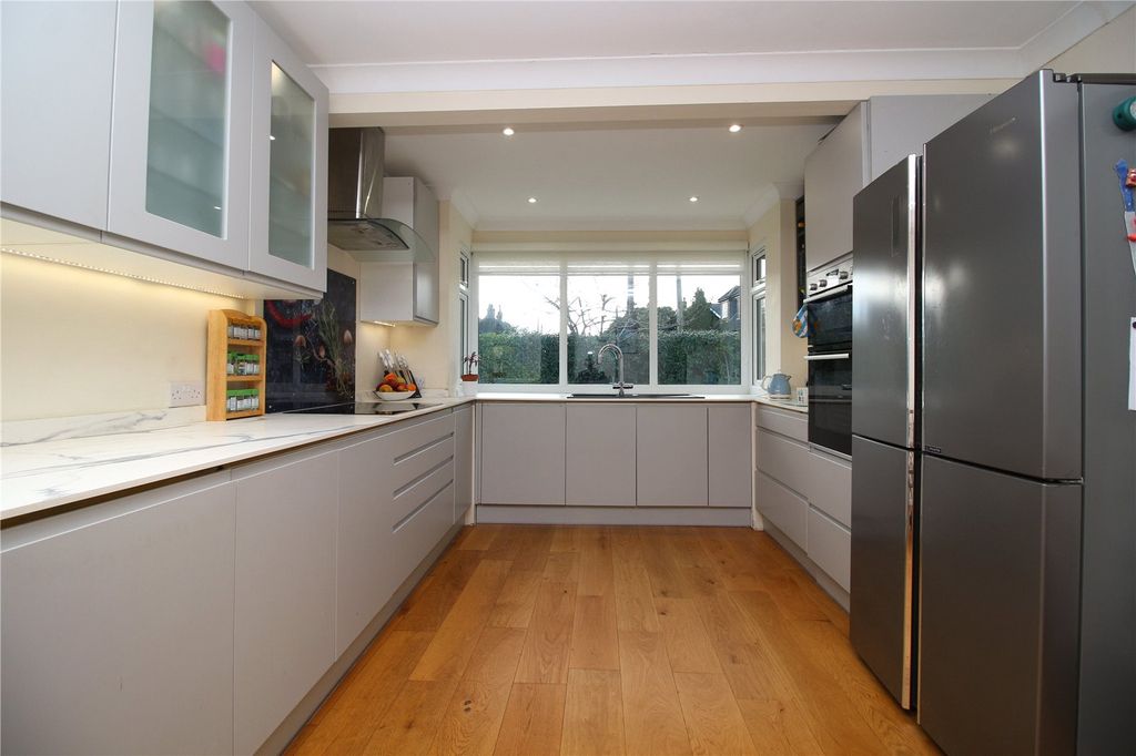Property photo 2 of 12 Picture No. 03