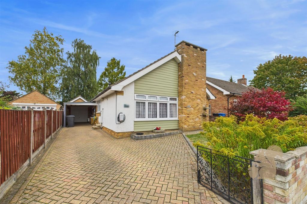 Property photo 1 of 14 Front