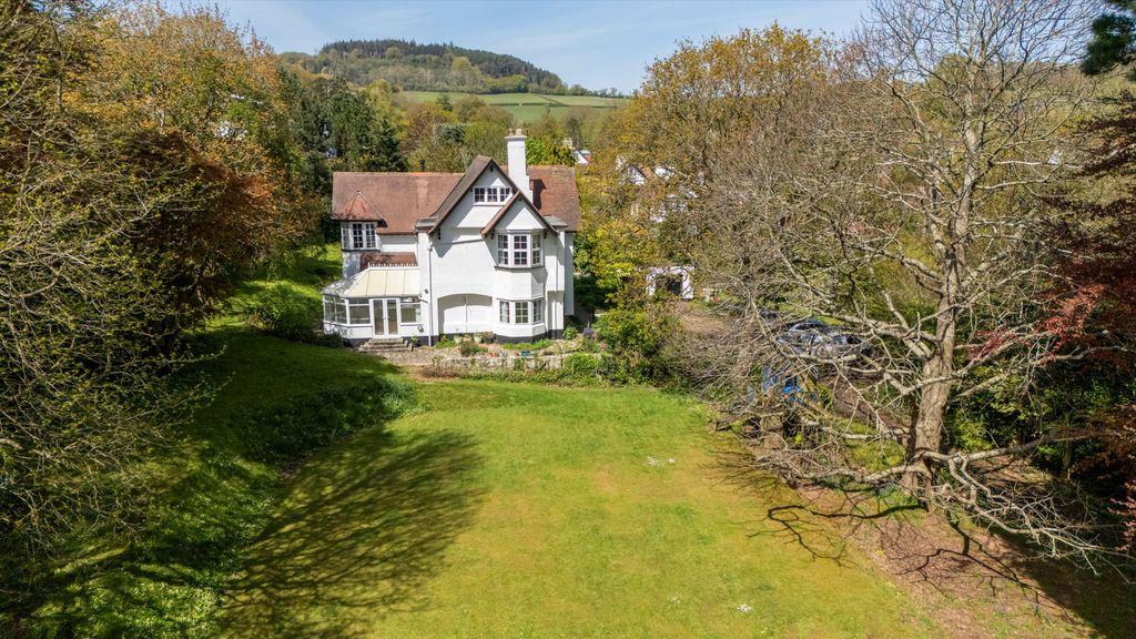 Property photo 1 of 14 Image