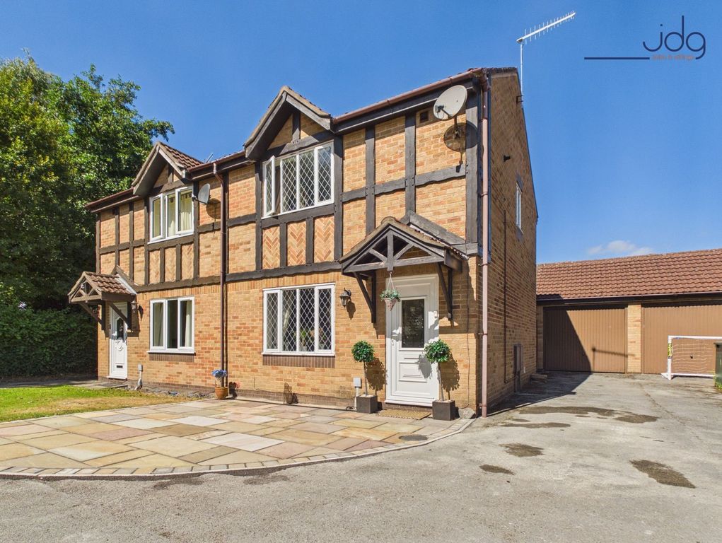 Property photo 1 of 14 Welcome To Severn Court