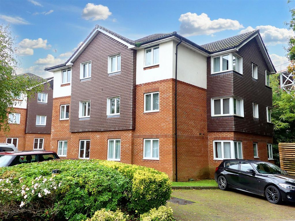 Property photo 1 of 6 P1010333.Jpeg