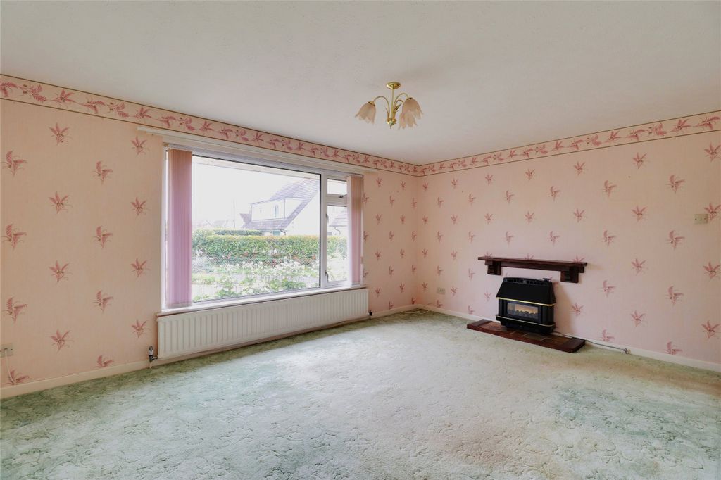 Property photo 3 of 17 Picture No. 10