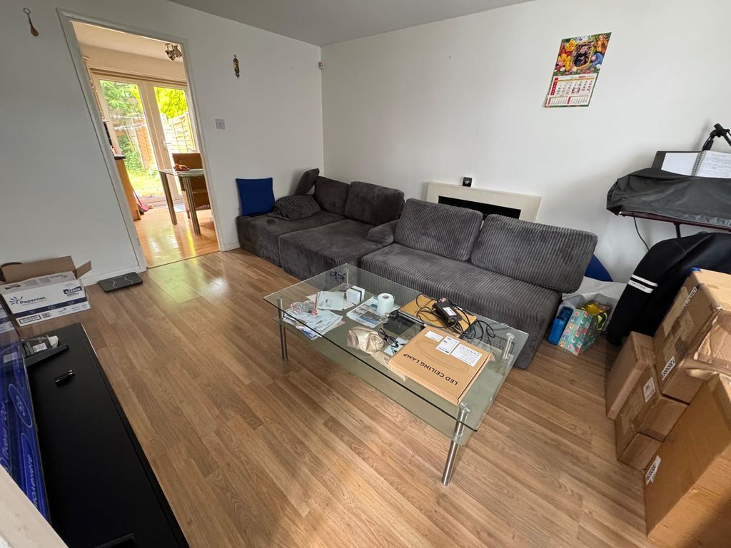 Property photo 2 of 13 Photo 8