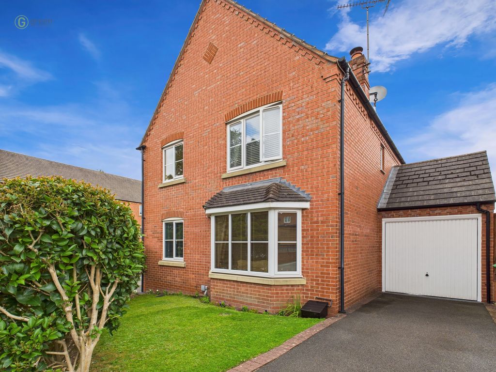Property photo 2 of 37