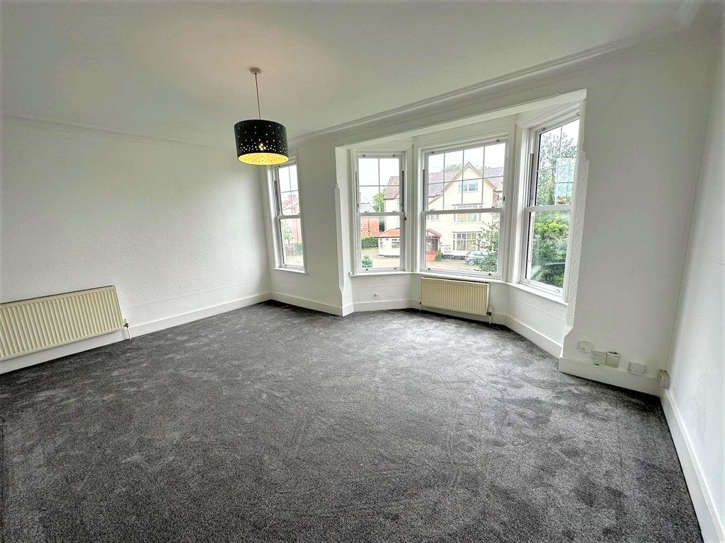 Property photo 2 of 9 Picture No. 02