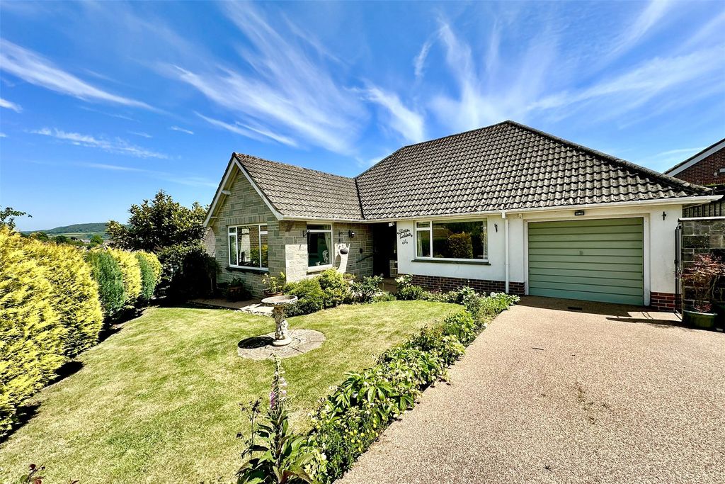 Property photo 1 of 14 Picture No. 16