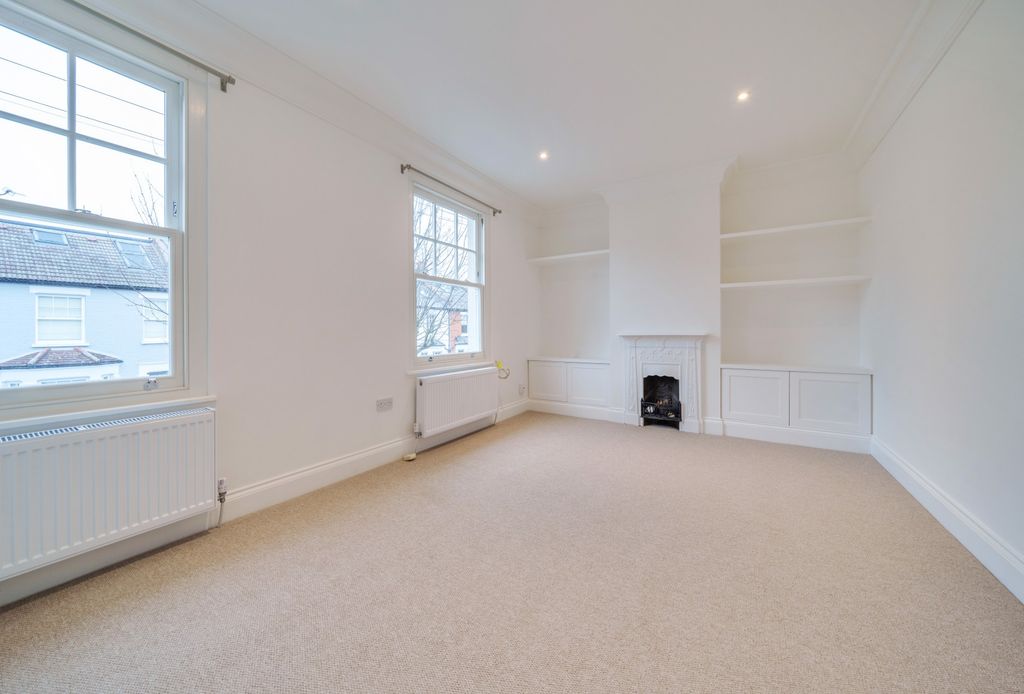 Property photo 3 of 16 949699 (16).Jpg