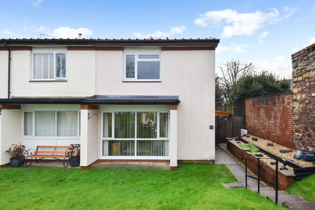 Property photo 1 of 22 Ph19_6380647.Jpg