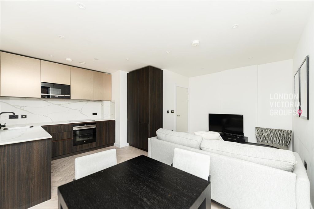 Property photo 2 of 22 1-2220.Jpg