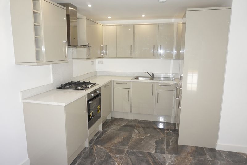 Property photo 3 of 14 Kitchen