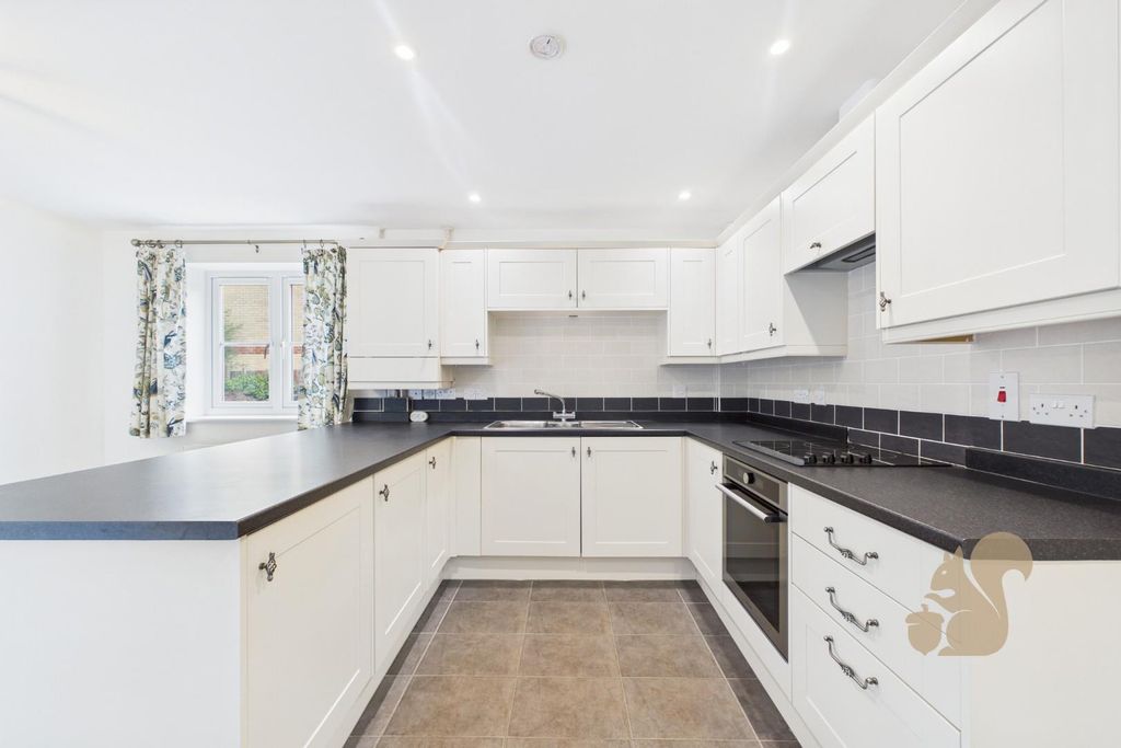 Property photo 2 of 22 Cam01659G0-Pr0610-Still023.Jpg