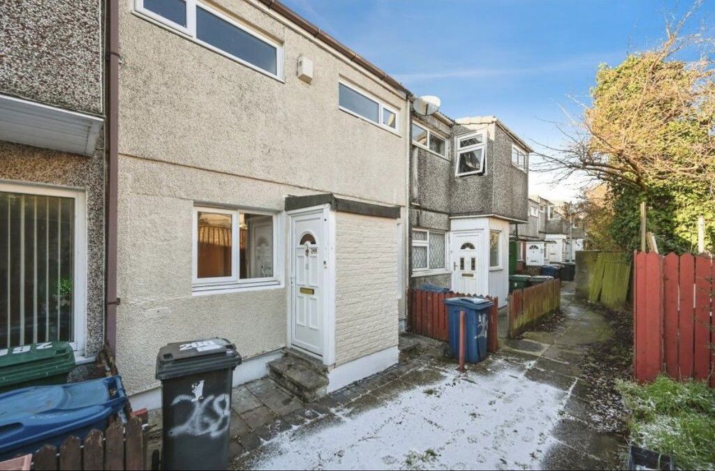 Property photo 1 of 15