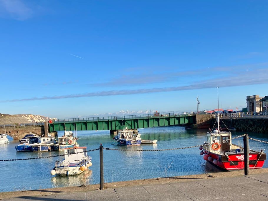 Property photo 2 of 14