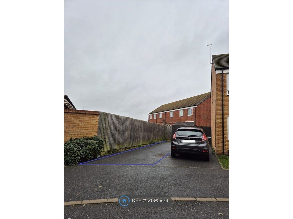 Property photo 3 of 4 Private Driveway