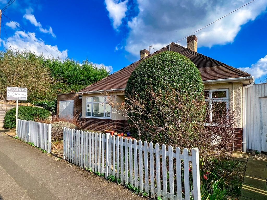 Property photo 2 of 16