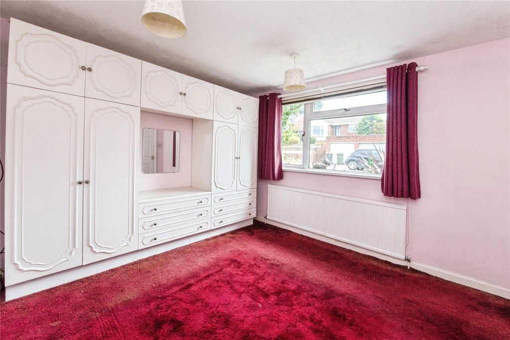 Property photo 2 of 9 Picture No. 29