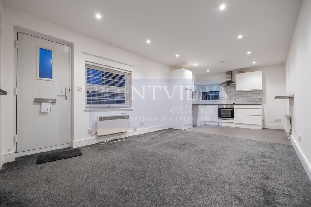 Property photo 1 of 11 Photo 1