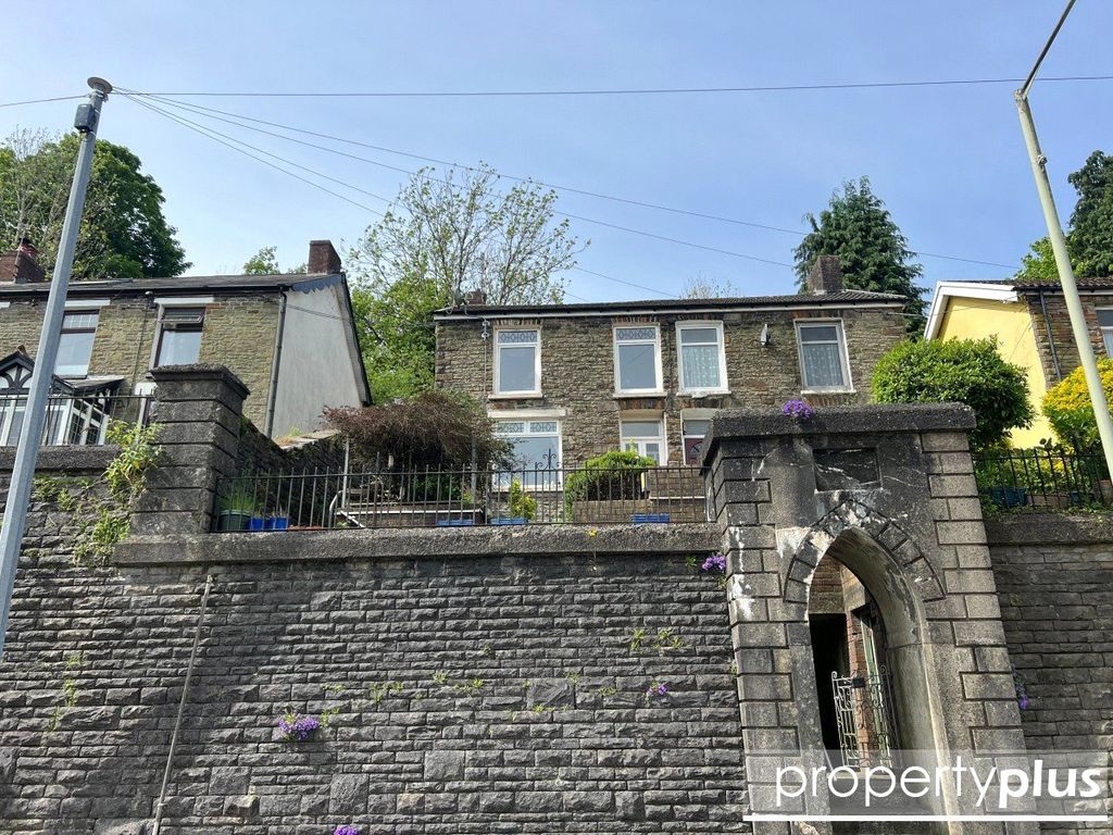 Property photo 1 of 12 Picture No. 05