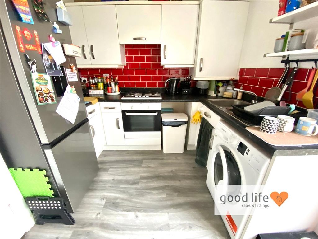 Property photo 3 of 12 20260219_142056463_Ios40Cornniingroad.Jpg