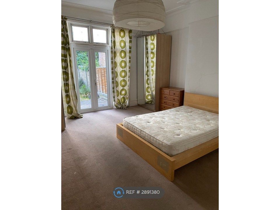 Property photo 3 of 7