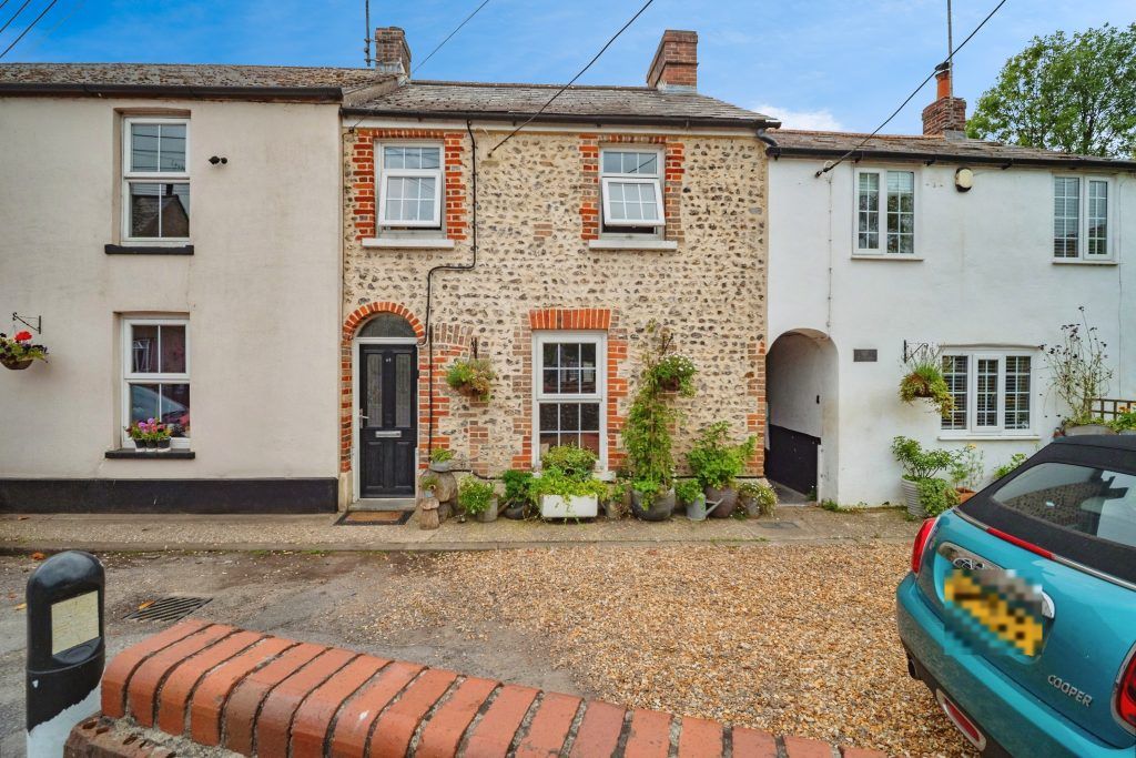 Property photo 1 of 17