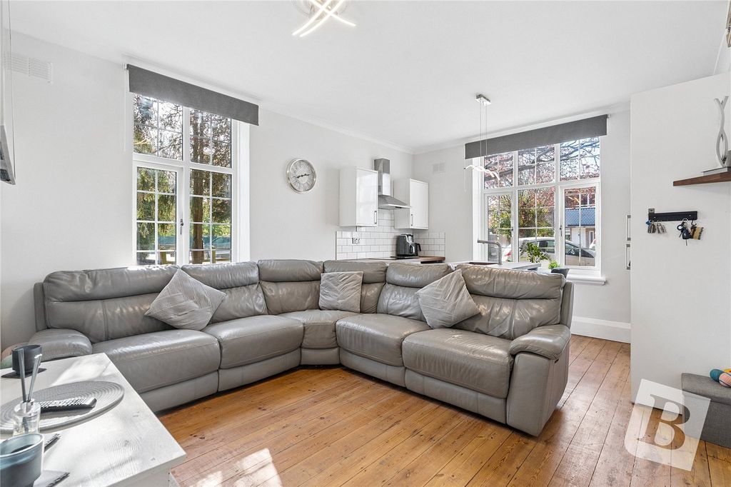 Property photo 2 of 7 Lounge