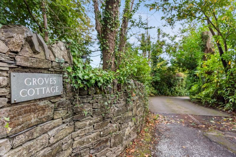 Property photo 2 of 49 Groves Cottage