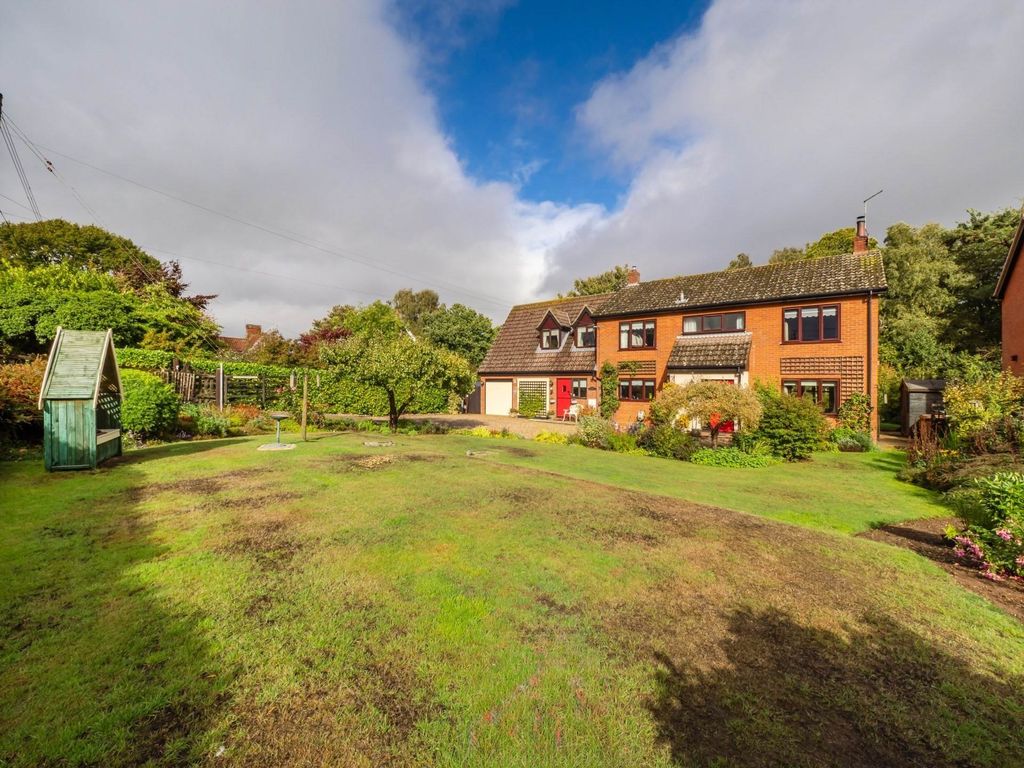 Property photo 1 of 31