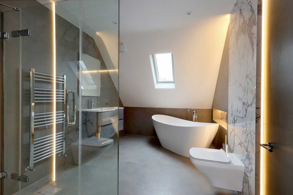 Additional image 20 of 6 bed detached house for saleLedborough Lane, Beaconsfield HP9