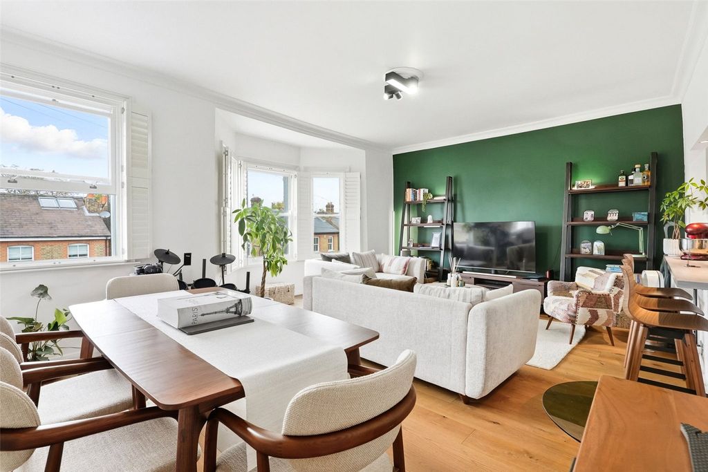 Property photo 2 of 11 Picture No. 08