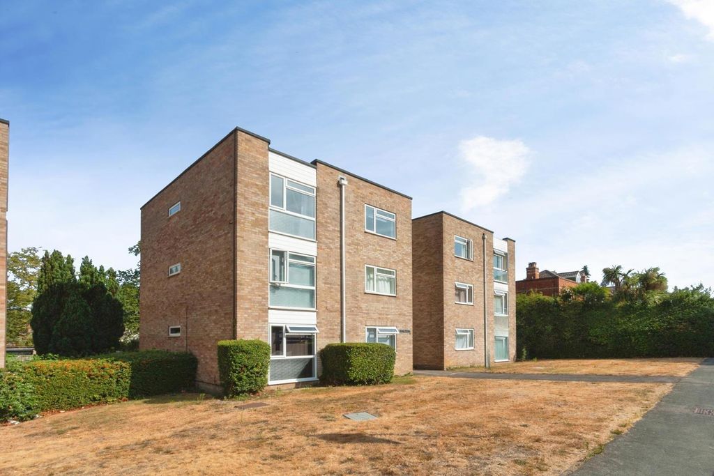 Property photo 1 of 9 Pbox-Img.Jpg