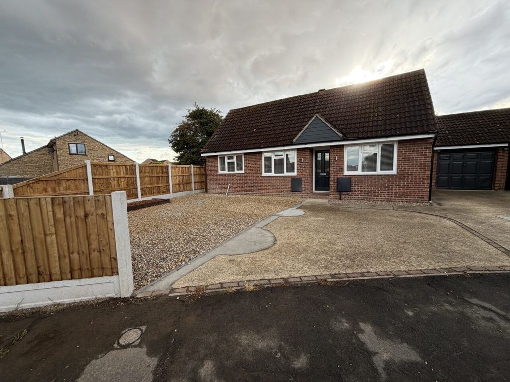 Property photo 1 of 11
