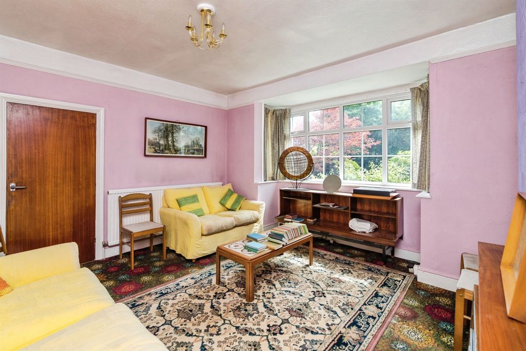 Property photo 3 of 17