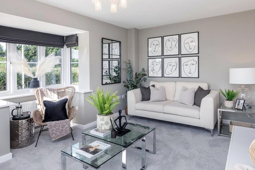 Property photo 3 of 8