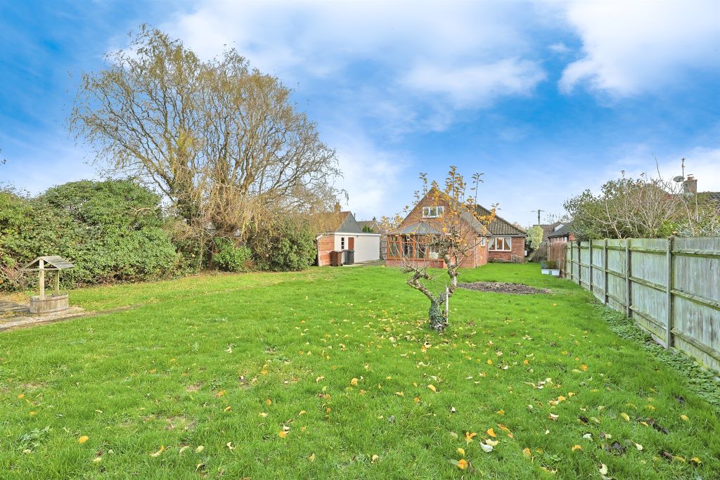 Property photo 3 of 17