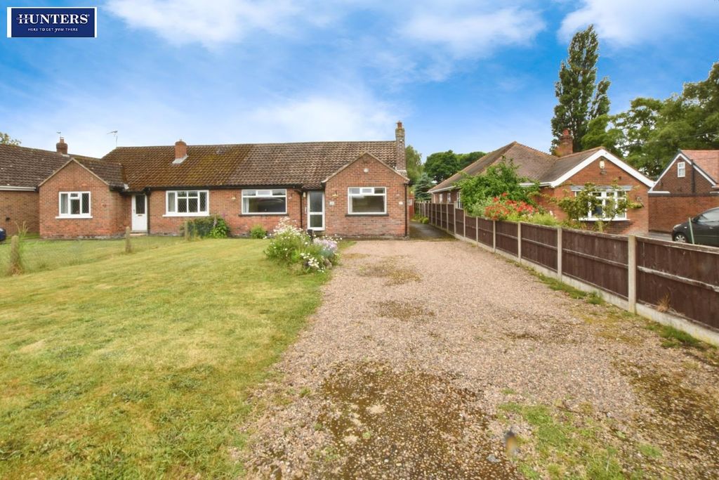 Property photo 2 of 21