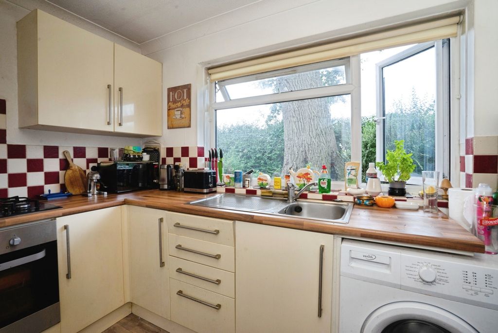 Property photo 3 of 21 Pbox-Img.Jpg