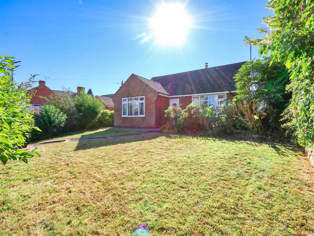 Property photo 1 of 19 Front