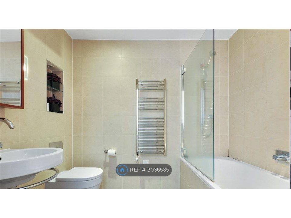 Property photo 2 of 10 Main Bathroom Feat Bath (W/H Shower)