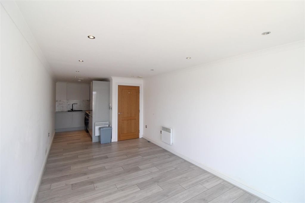 Property photo 2 of 7 Img_3050.Jpg