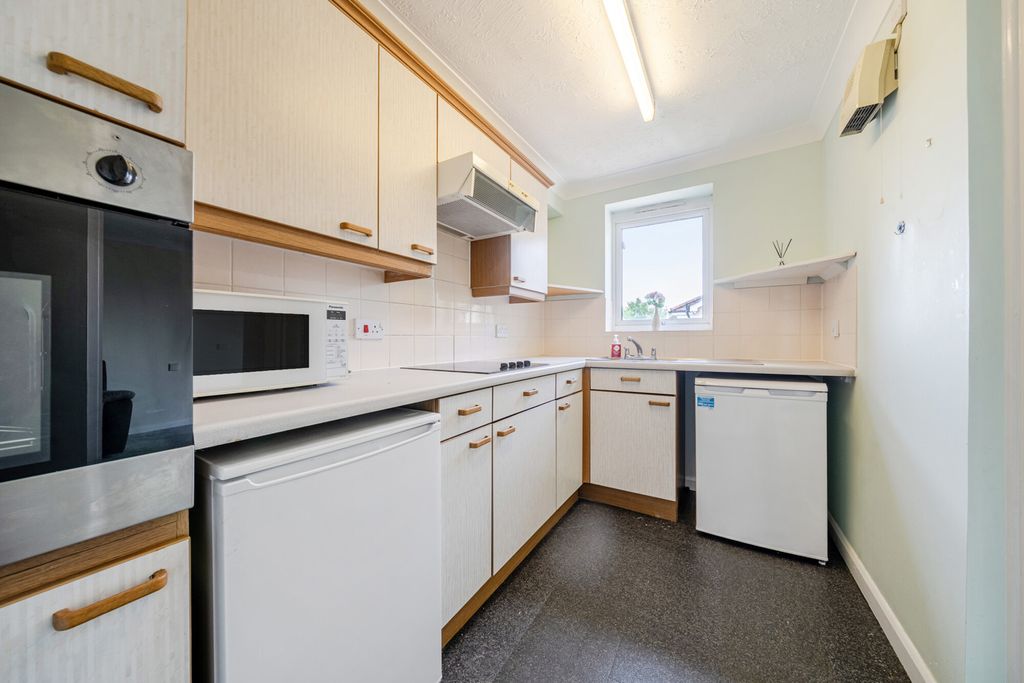 Property photo 3 of 21 1494971-16-6A58ee...