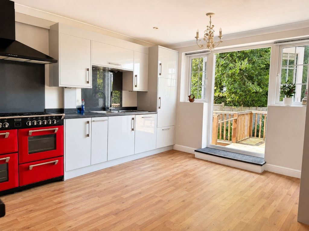 Property photo 3 of 13 Picture No. 75